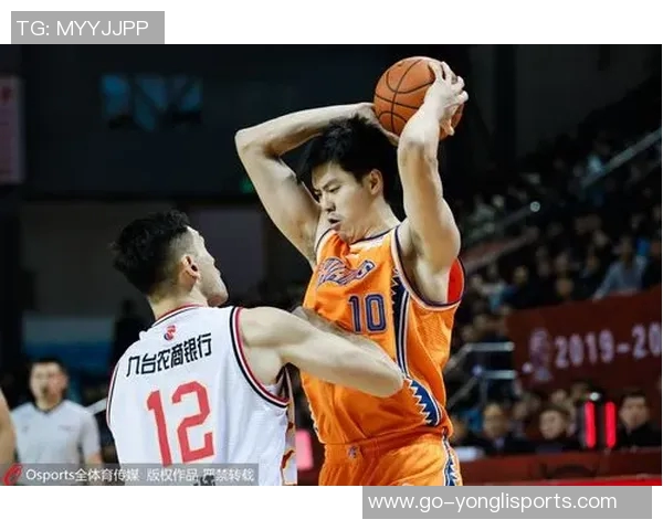 三大强人合力57分助山东客场逆袭夺冠热门黄思静虽砍19分仍难救主 三大强人合力57分助山东客场逆袭夺冠热门黄思静虽砍19分仍难救主